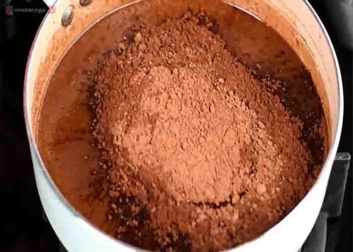 Making the brownie batter