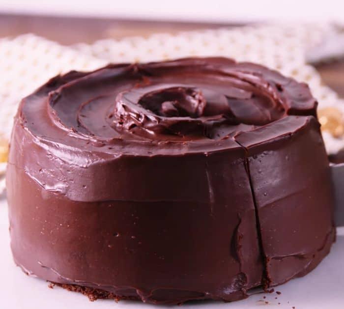 How to Make Giant Rolo Chocolate Cake