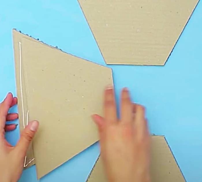 DIY Cardboard Organizer - Cheap DIY For The Kitchen - Easy Veggie Rack