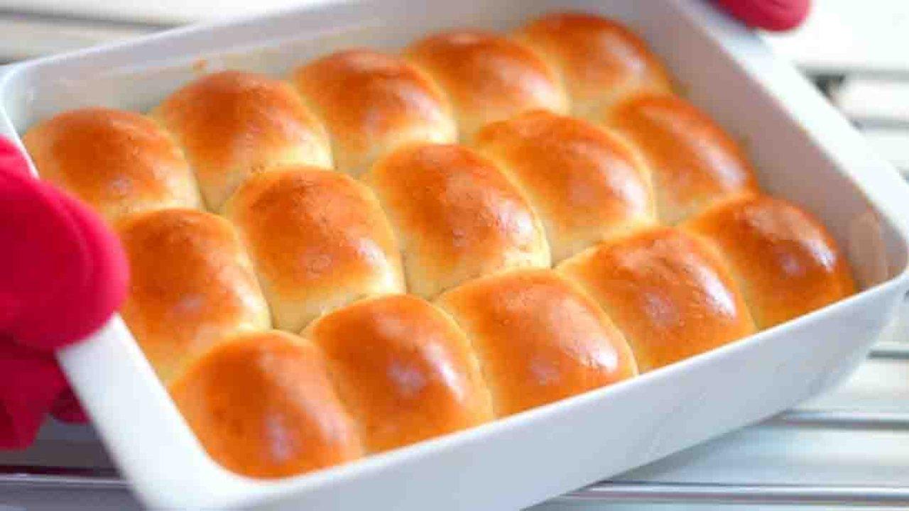 One-Hour Dinner Rolls Recipe