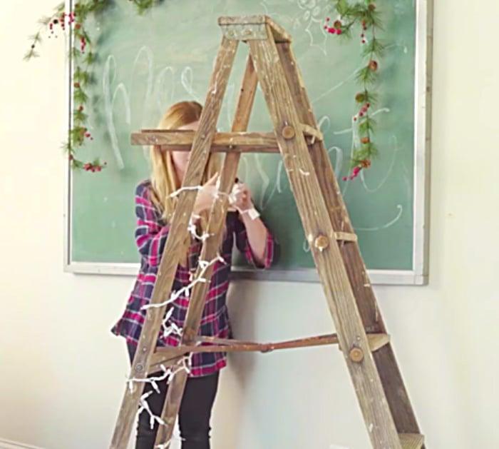 Make an easy cheap DIY Ladder Tree for your rustic farmhouse decor