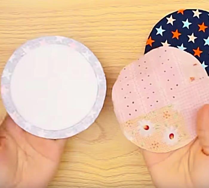 Learn to sew a DIY Cute Makeup Bag with a zipper