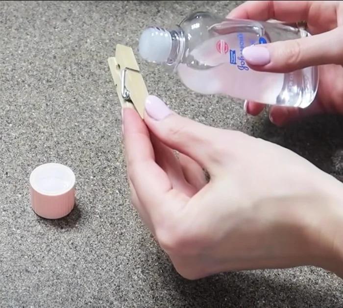 home scent hacks cheap and easy - secrets for an amazing smelling home - DIY home freshener
