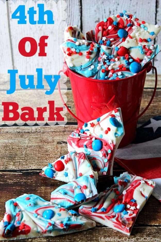 4th of July Desserts Patriotic Bark Recipe | DIY Projects & Crafts by Sueeye #fourthofjuly #july4th #desserts