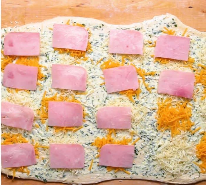 Ham and Cheese Pull Apart Garlic Bread Recipe