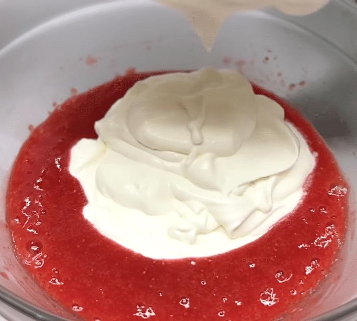 3-Ingredient Homemade Strawberry Ice Cream Ingredients