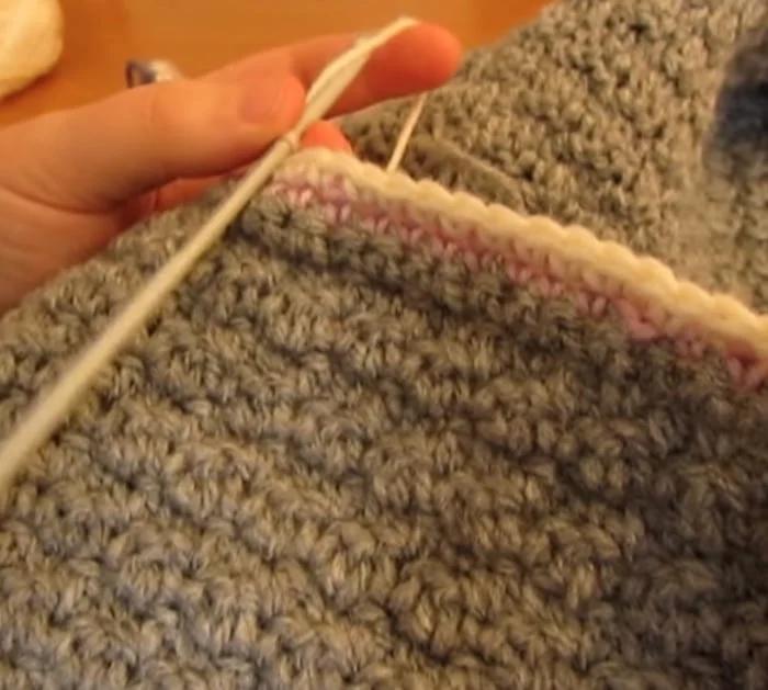 Make a crochet baby blanket