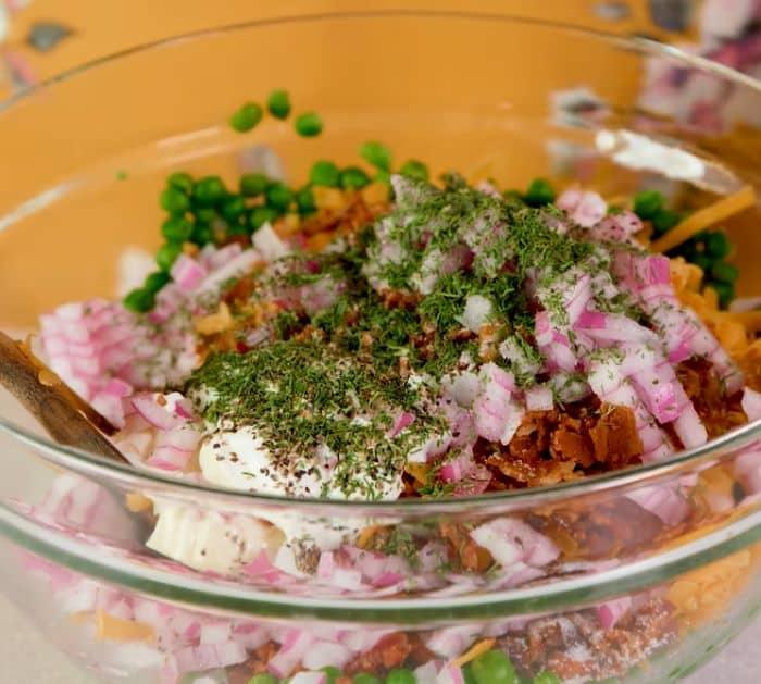 How to Make Pea Salad At Home