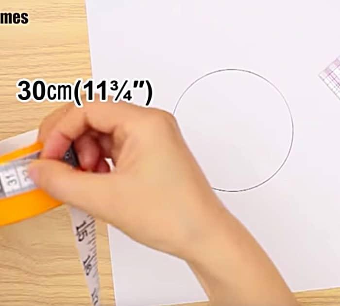 Learn to sew a DIY Cute Makeup Bag with a zipper