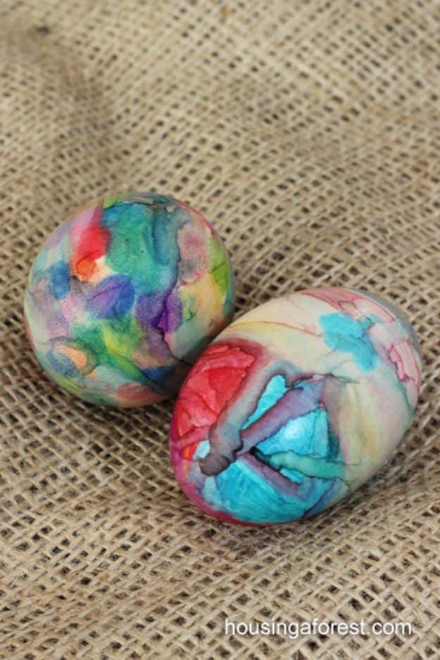 Easter Egg Decorating Ideas - Sharpie Tie Dye Easter Eggs - Creative Egg Dye Tutorials and Tips - DIY Easter Egg Projects for Kids and Adults