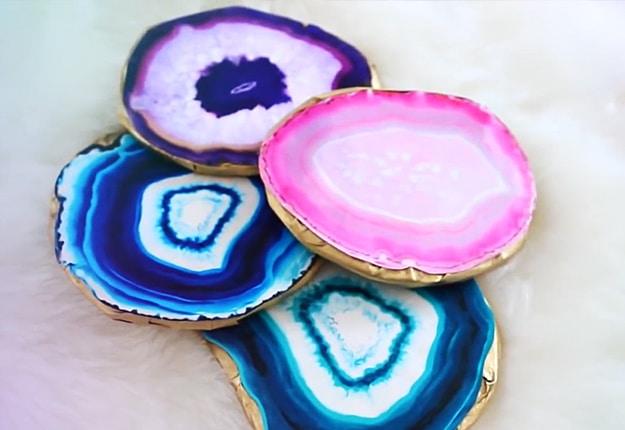 Cheap DIY Gifts for Women | Easy Crafts for Teens to Make | Faux Agate DIY Coasters | DIY Projects & Crafts by Sueeye