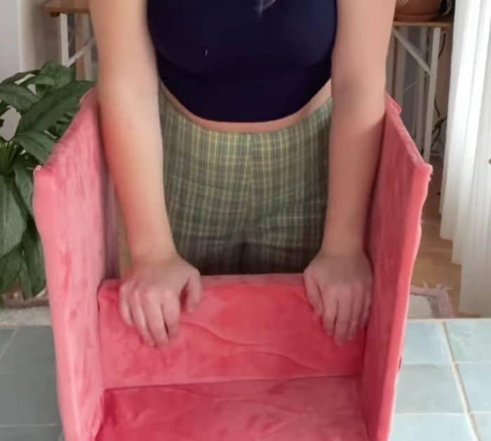 How To Make A DIY Tufted Bench Using Pool Noodles