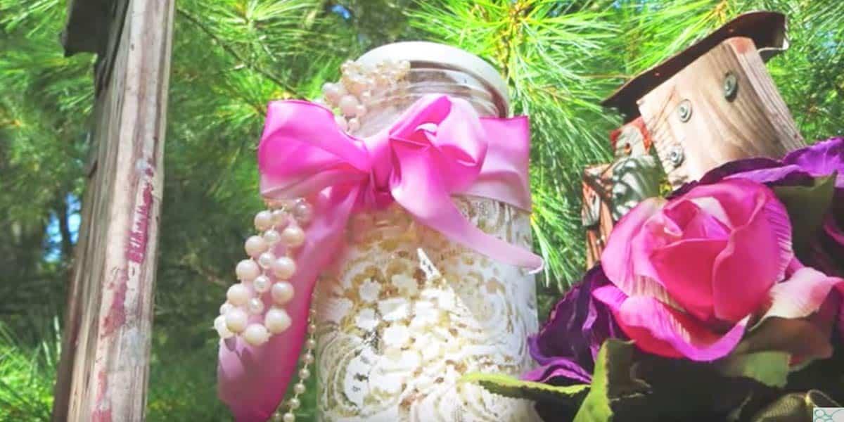 If You Think This Is Lace On This Mason Jar, It’s Not. Look What It Really Is!