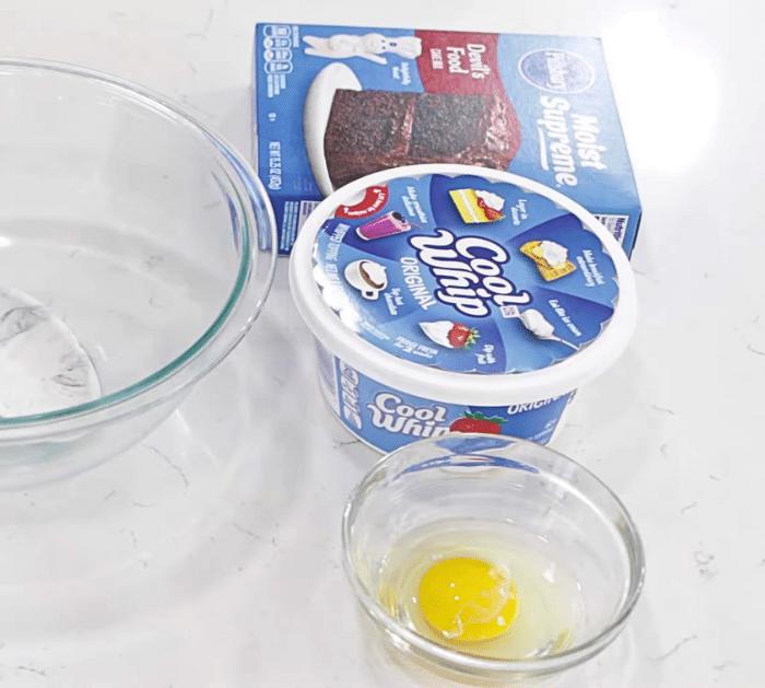 Ingredients for Cool Whip Cookies