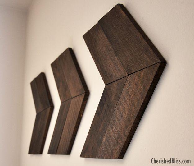 DIY Wooden Arrow, a handmade furniture idea, easy to scale up for a whole batch and a keepsake worth handing down