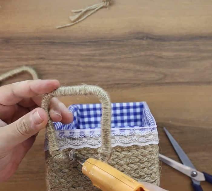 Organizer Made from Cardboard and Jute DIY Project