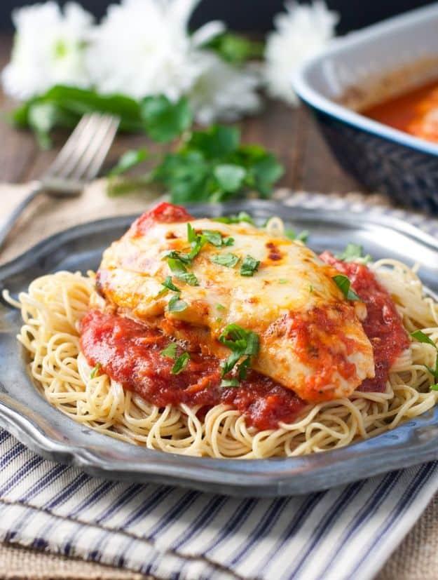 Dump and bake chicken parmesan assembled quickly for a healthy hands off weeknight dinner for the whole family