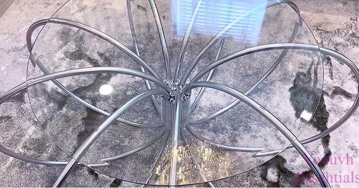 DIY High-End Coffee Table With Hula Hoops