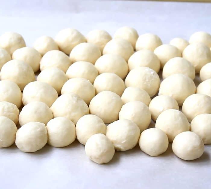No-Knead Super Fluffy Bubble Bread Instructions