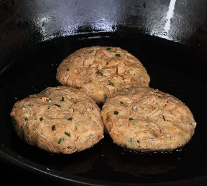 How to Make Salmon Patties