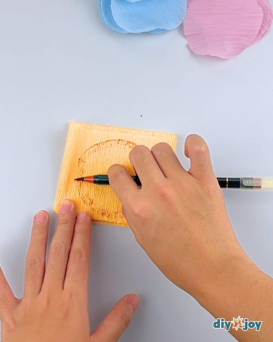 Paper Roses Glass — preparing the paper