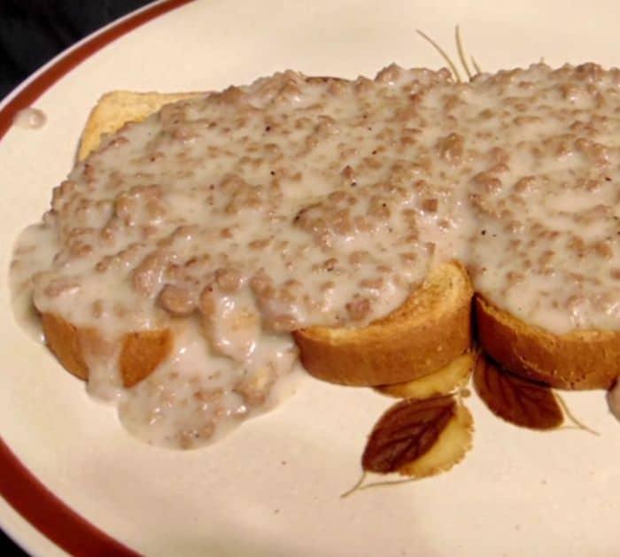 How To Make SOS Hamburger Gravy