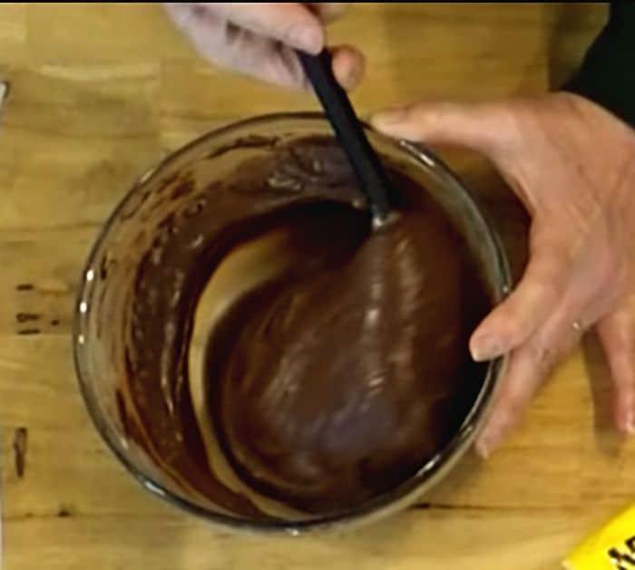 2 Ingredient 2 Minute Chocolate Fudge Instructions