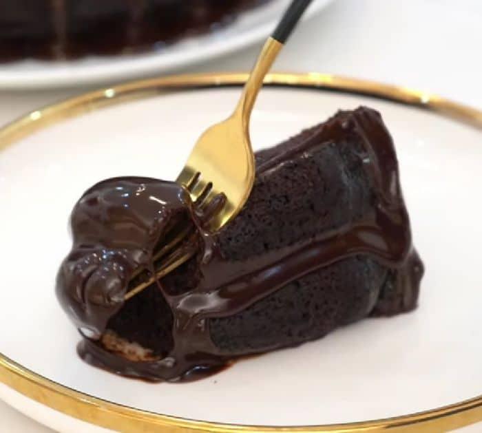 How To Make Dark Chocolate Bundt Cake
