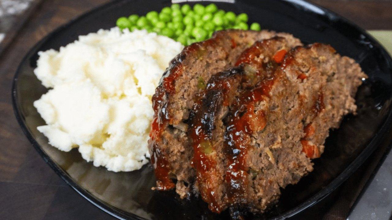 Easy Slow-Cooked Juicy Meatloaf Recipe
