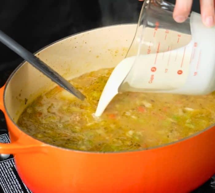 How to Make Creamy Chicken and Rice Soup