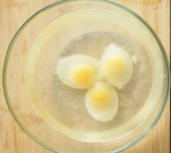 What You Need to Poach Eggs