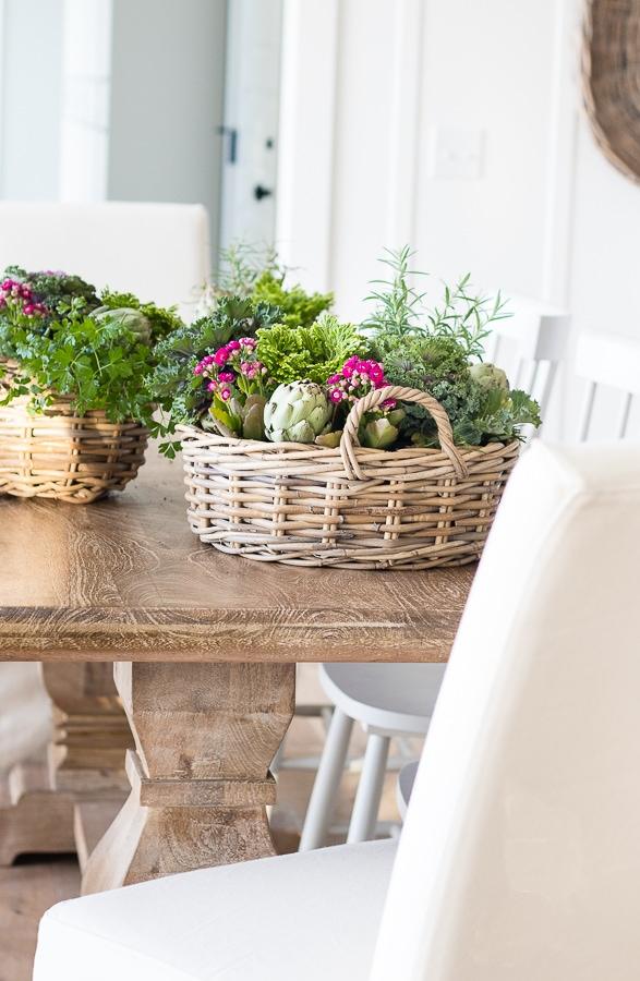 Thanksgiving Table Centerpiece, a popular choice on this list and a favorite thanksgiving centerpiece idea worth copying