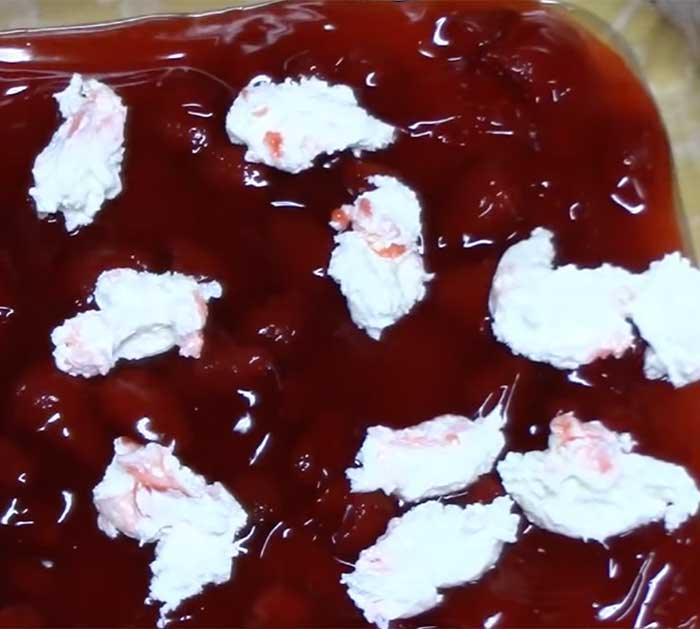 Cream Cheese in Strawberry Dump Cake - Easy Recipes