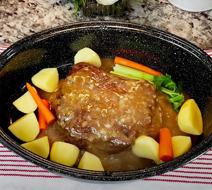 Easy POT ROAST Recipe | How To Make Pot Roast | Pot Roast and Gravy