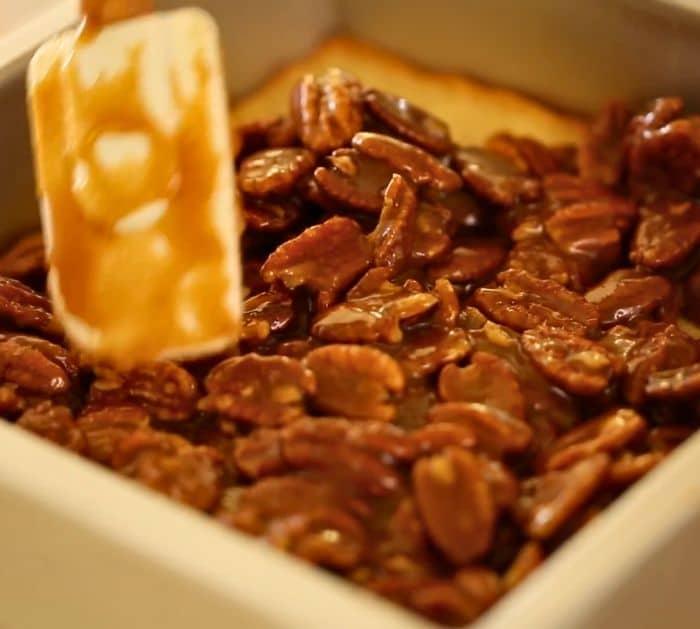 How to Make Pecan Bars
