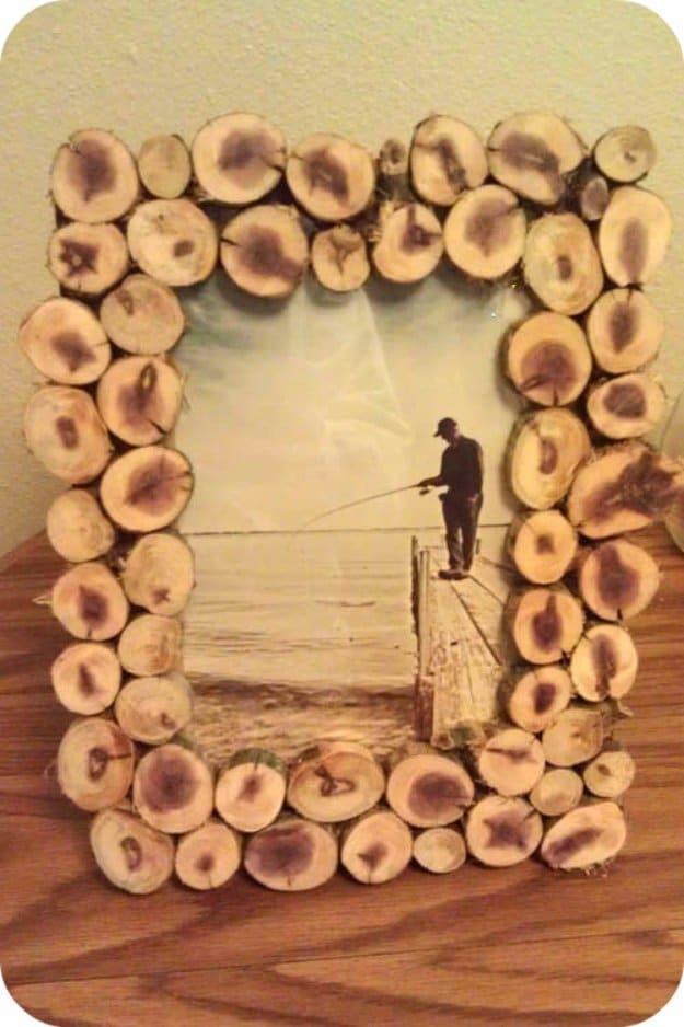 DIY Wood Slice Picture Frame, a favorite pick from this list and an idea worth trying before buying something new