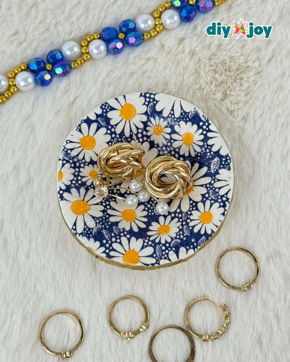 Air Dry Clay Jewelry Trinket — simple diy air-dry clay jewelry trinket