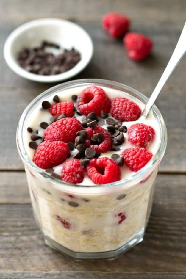 Overnight Oats Recipes - Raspberry Vanilla Overnight Oats - Easy Breakfast Recipe Idea - Healthy Fruit to Add Blueberry, Banana, Strawberry and Pineapple, Apple Cinnamon - Brunch I