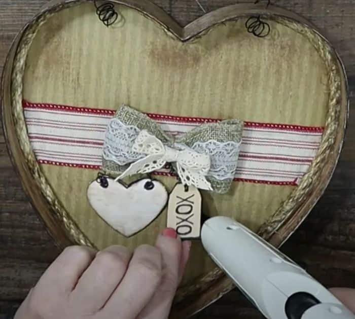 Easy Valentine Decor Dollar Tree Tutorial
