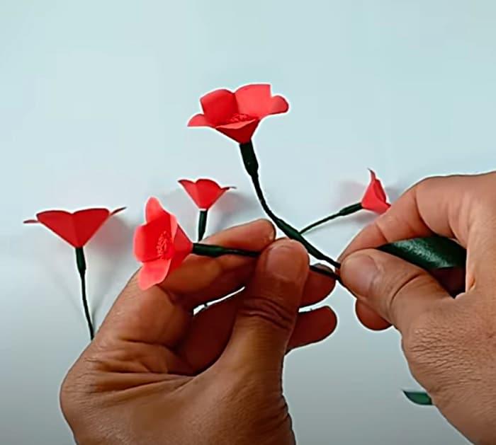 Make a paper flower wall hanging