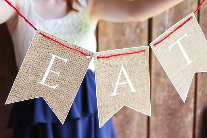 Burlap Banner With Free Printable, one worth bookmarking from this list and a project worth repeating every year