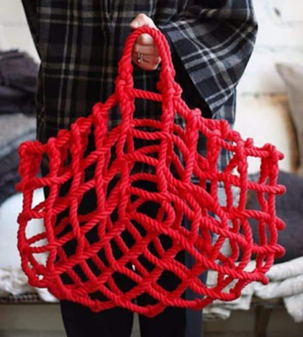 Macrame Knot Bag, an easy way to bring texture into a room and an easy macrame project for beginners