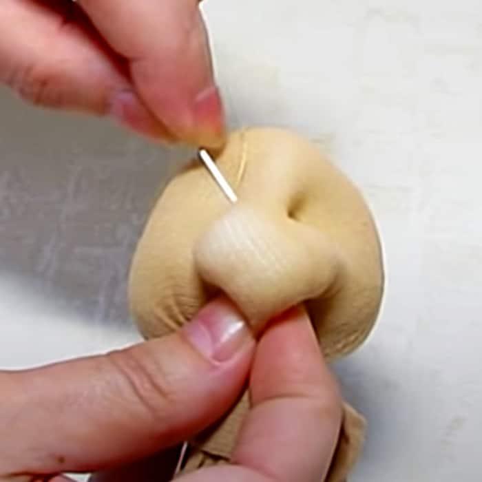 DIY Gnome With Panty Hose - Christmas Gnome Ideas - How To Make A Santa Gnome