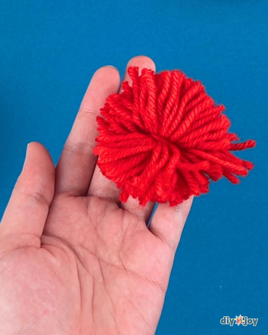 Pom Pom Hearts — yarn keychain