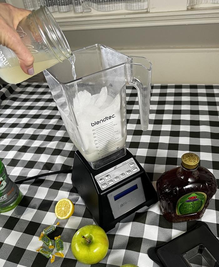 Crown royal apple rancher slushie craft idea — add lemonade to blender for frozen drink recipe idea