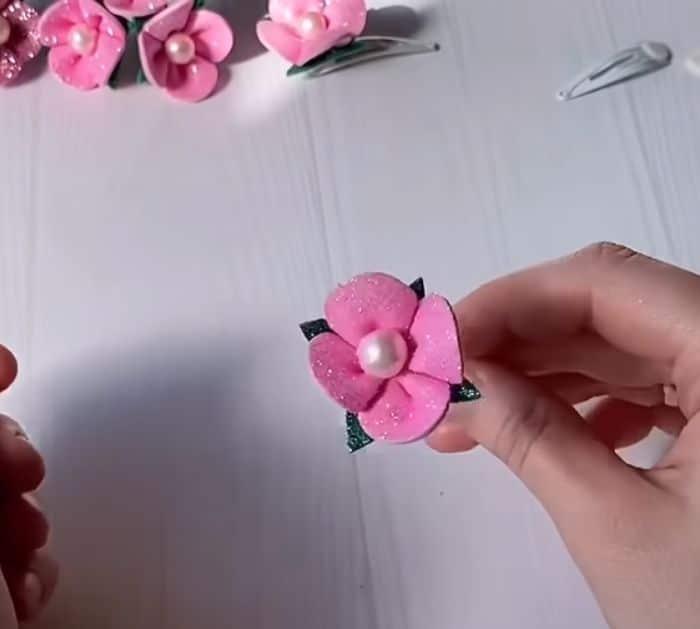 DIY Glitter Foam Flower Project