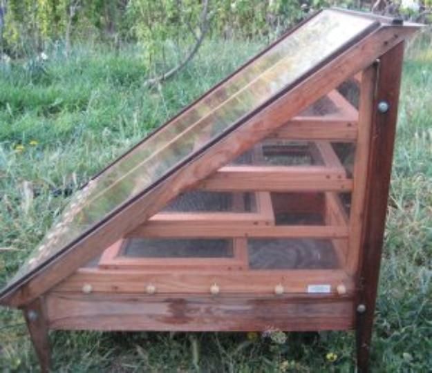 Solar Food Dehydrator, quick enough to finish in an afternoon outside and a satisfying build that actually earns its keep
