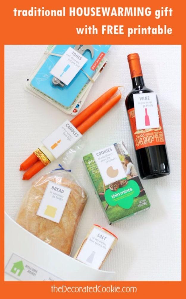 Traditional new home gift idea keeping the welcome present classic and warm that the whole family can help put together