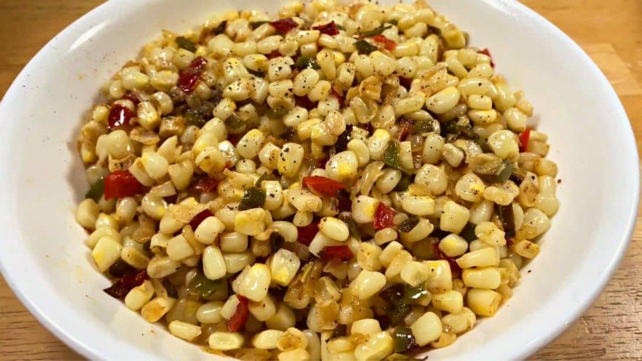 Easy 10-Minute Classic Skillet Tex-Mex Corn Recipe