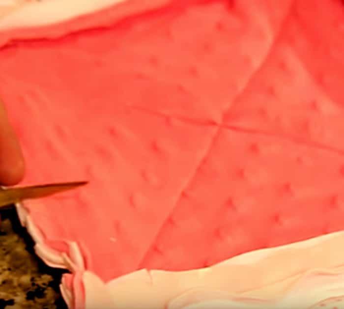 Learn to sew a gorgeous cozy rag quilt for your loved ones